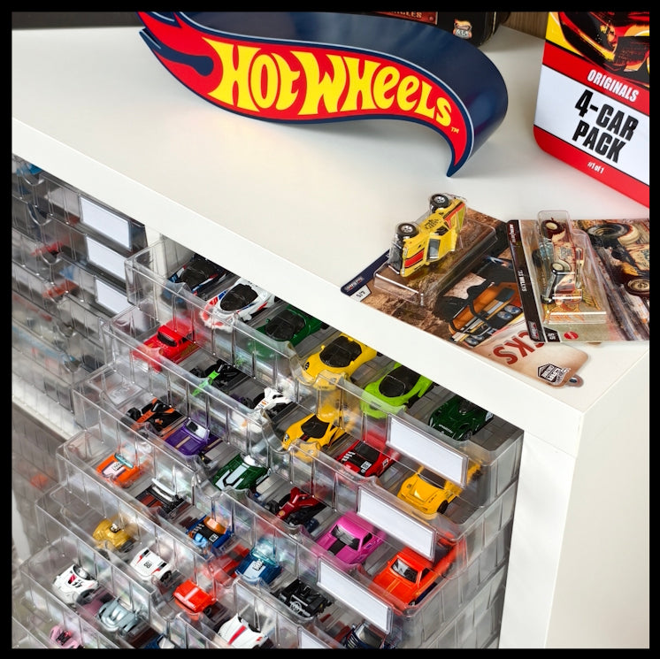 Extension Set. 8 IKEA® shelf compatible side panels to use TexRacks trays with IKEA® Kallax